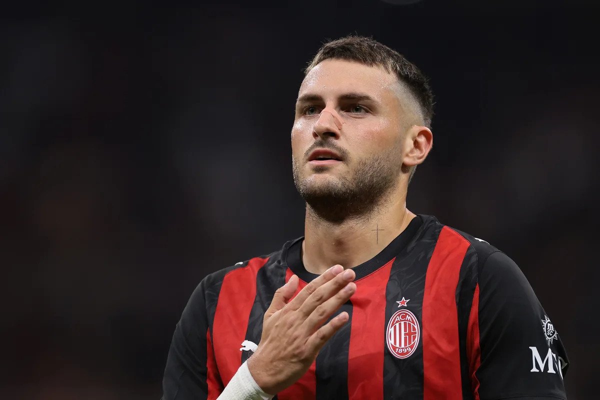 €20m Obligation Sends Santiago Gimenez to FC Porto 1 Santiago Gimenez