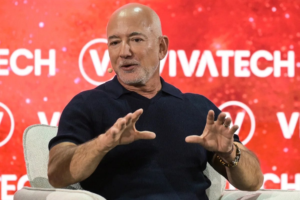 Jeff Bezos Liverpool