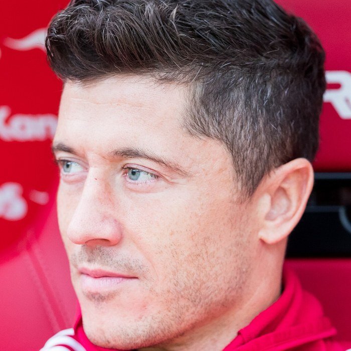 6 Goals in 10 Matches Signals Lewandowski Impact