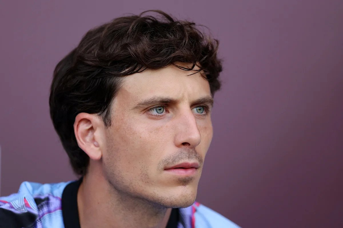 Pau Torres injury
