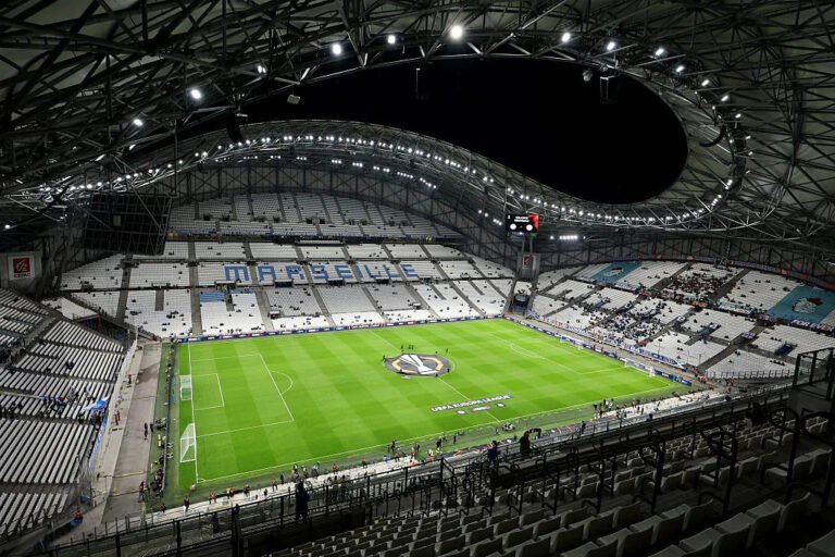 Marseille store raided