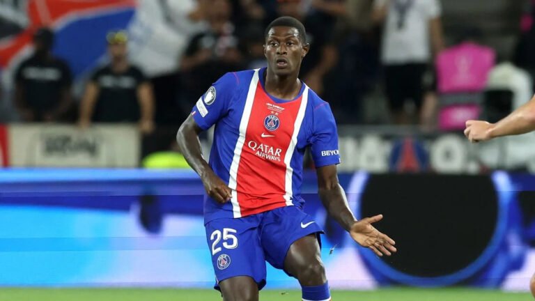 PSG squad news